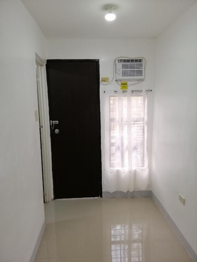 딸락 Katrina'S Dorm 호스텔 외부 사진